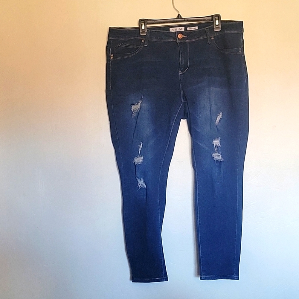 Mid rise jeans